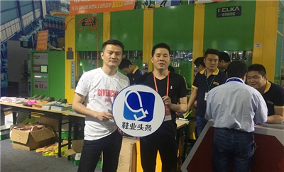 新凱嘉機器再升級，發(fā)泡成型減少工序省人力，產(chǎn)品更時尚